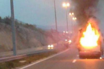 SOLIN: U vo�nji se zapalio autobus, nitko od putnika nije ozlije�en