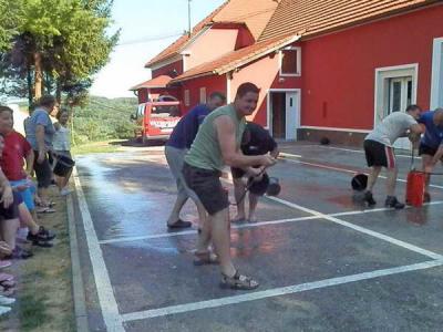 DONJA VO�A:Dru�enje vatrogasnog podmlatka sa roditeljima i voditeljima