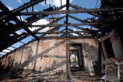 BJELOVAR: Po�ar progutao stambeno potkrovlje obiteljske ku�e
