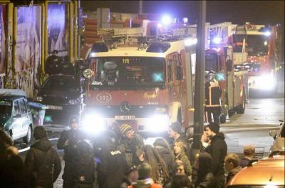 ZAGREB: Tijekom koncerta buknuo krov Medike!