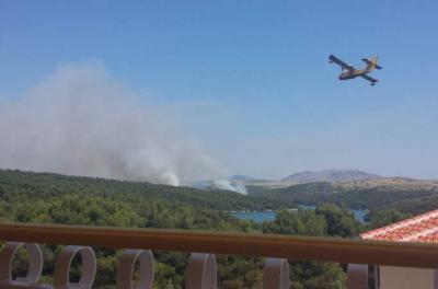 ŠIBENIK: Buktinja kod Jadrtovca