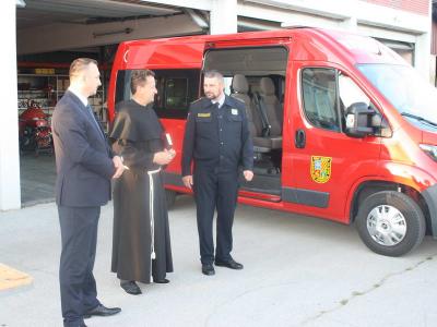 NOVI MAROF: DVD bogatije za novo Vatrogasno kombi vozilo
