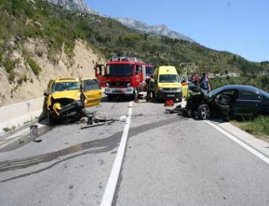 MAKARSKA: Prometna nezgoda na D-8 kod Bratuša