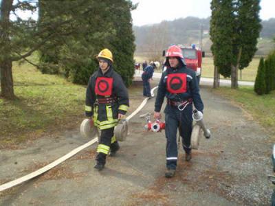 VARAŽDIN: Pijan 'pokupio' vatrogasca i vukao ga još nekoliko metara